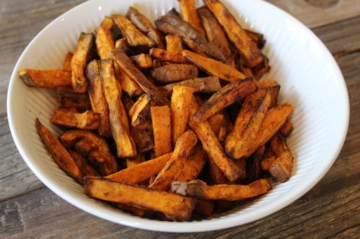 I can not believe that it took me this long to make curry sweet potato fries. These are absolutely delicious and easy to make. By adding curry powder containing turmeric and curcumin, these sweet potato fries take fries to a new nutritional level!