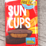 By simply combining sunflower seed butter and some coconut flour, you can create homemade Sunbutter Bars for a fraction of the price. #sunflowerseed #sunflowerseedbutter #seed #easy #copycat #sunbutterbars #allergyfree #schoolsafe #bars #chocolate