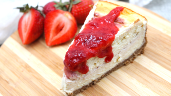 Easy and impressive strawberry cheesecake is gluten-free and keto-friendly. Only minutes to make and delicious to eat, cream cheese, egg and yogurt create the smoothest cheesecake ever.