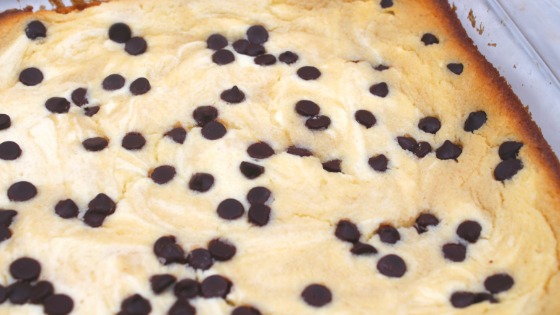 Cookie Dough Cheesecake bars are ooey gooey and easy to make. One bowl and simple ingredients make these the perfect low carb, keto, gluten-free treat.