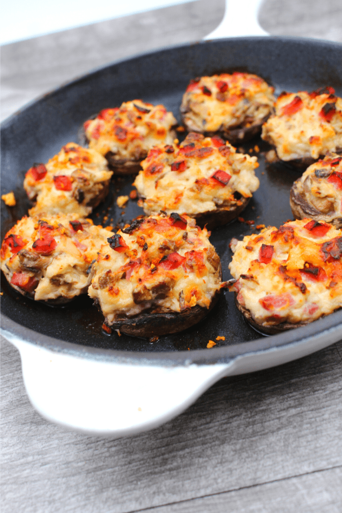 Baked chicken cordon blue stuffed mushrooms