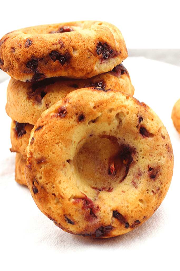 Making muffins in a doughnut pan allows for a nice cup to form and hold any type of fruit or jam.