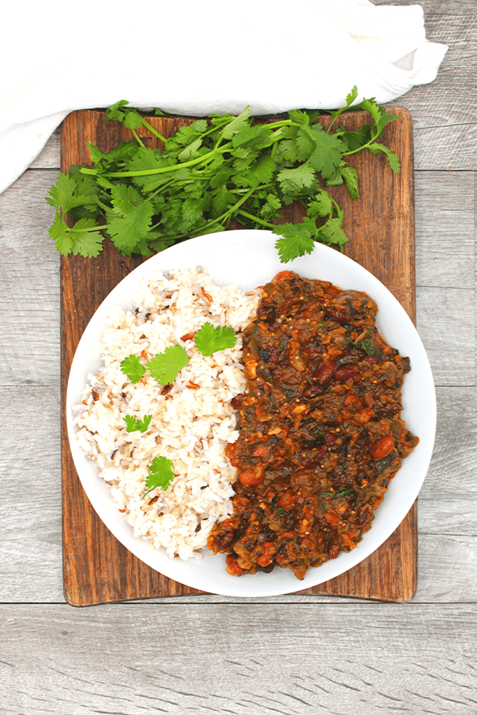 Cilantro and tomatillos make this a delicious pegan chili.