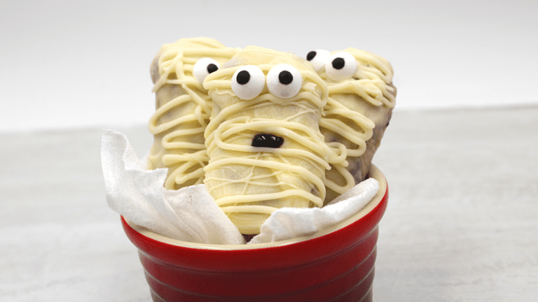Halloween mummy cookie dough bites
