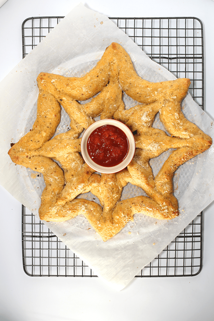 keto spider web shaped bread
