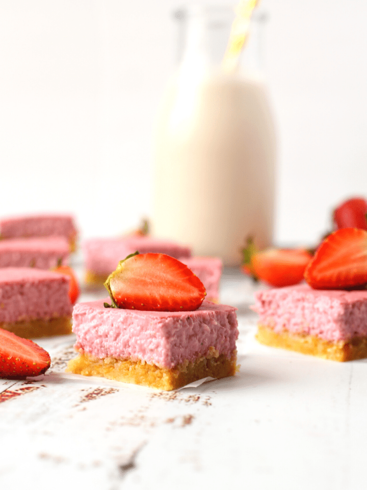 sliced keto strawberries and Cream Bars