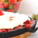 sugar-free strawberry pie with whipped cream