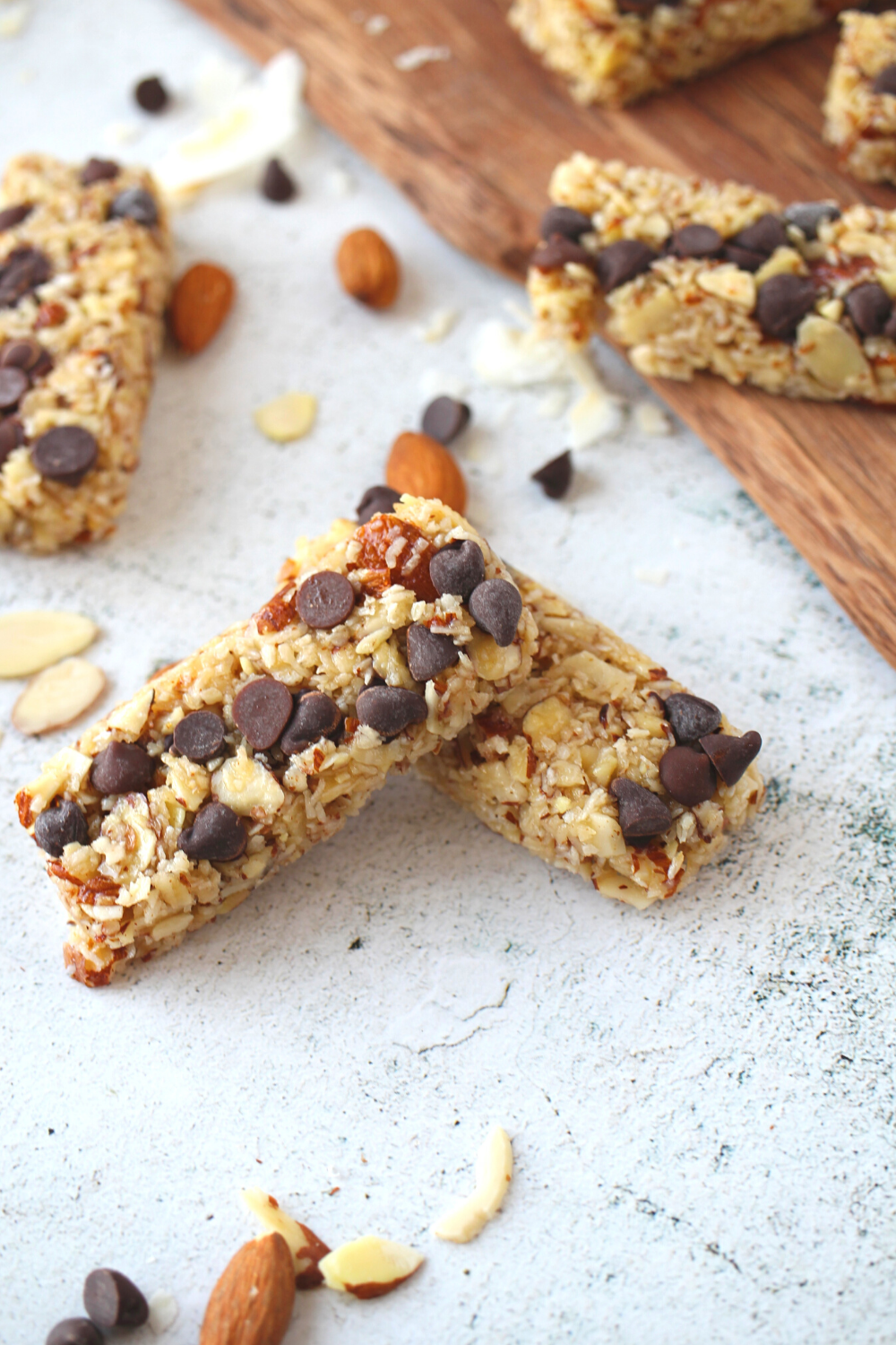 easy keto bar recipe with coconut nut, almonds and chocolate chips