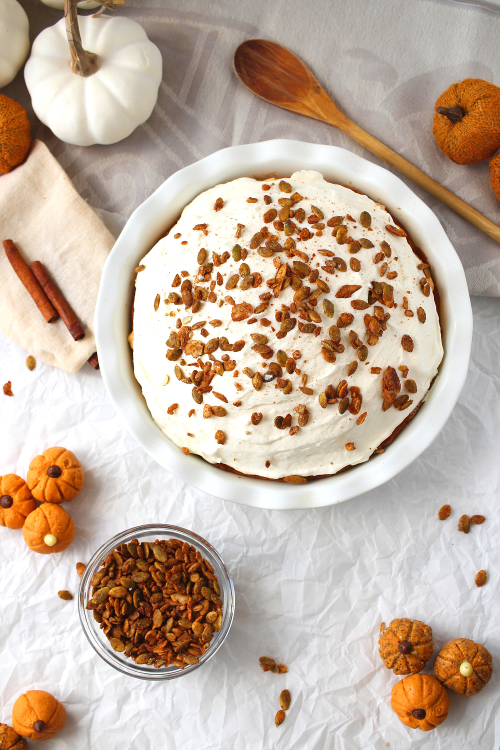 no-bake keto dessert - creamy pumpkin pie with candied pumpkin seeds