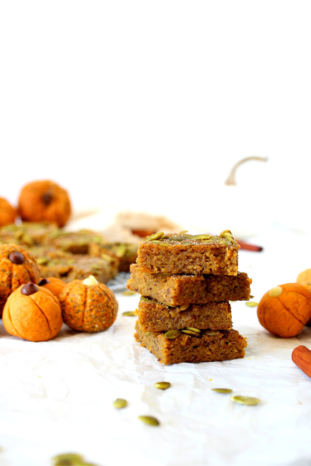 dairy-free keto blondies with pumpkin