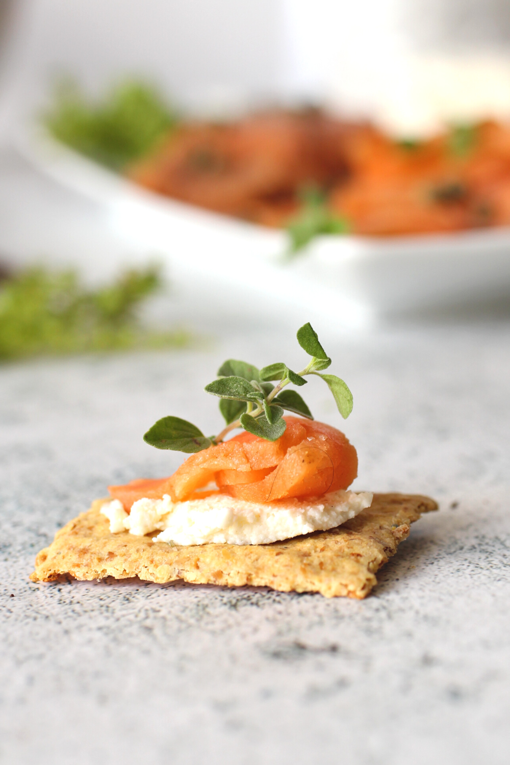 easy whole30 cracker recipe with only 3 ingredients