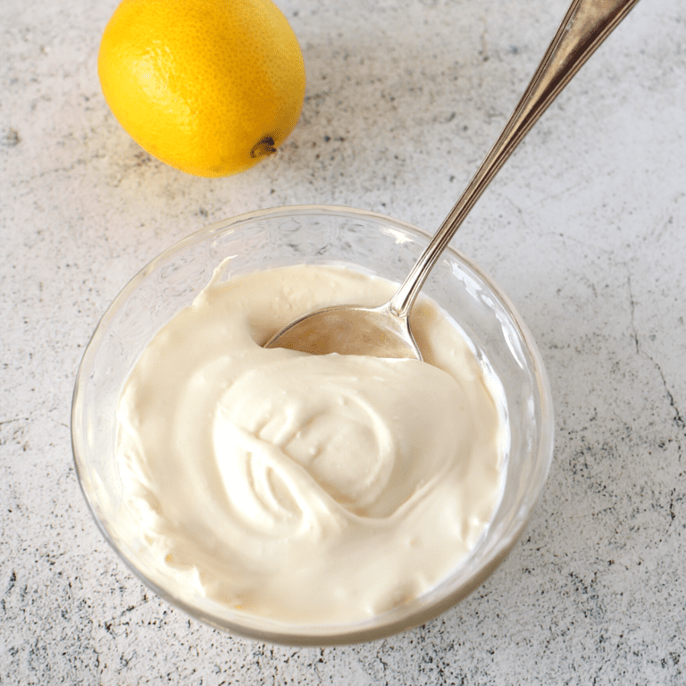 recipe for homemade mascarpone cheese using ultra-pasteurized heavy cream